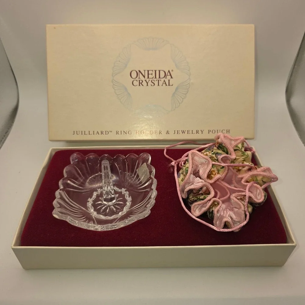 Oneida Crystal Juilliard Ring Holder and Jewelry Pouch Set Vintage Clear Glass